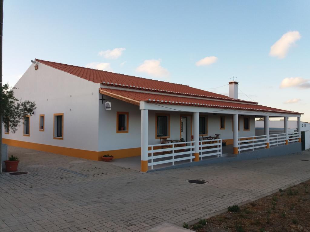 Corvos E Cadavais Villa Almodôvar Exterior foto