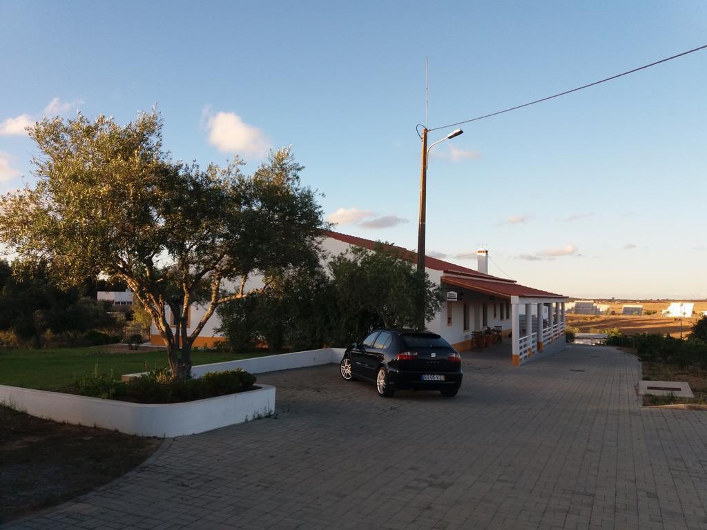 Corvos E Cadavais Villa Almodôvar Exterior foto